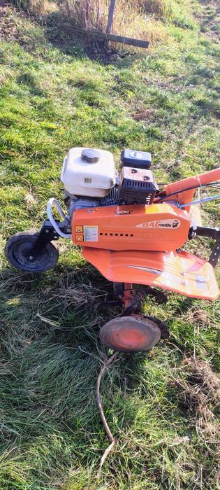 Vând motosapă Ruris 7000 dac