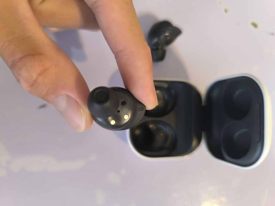 Наушники Samsung galaxy buds fe
