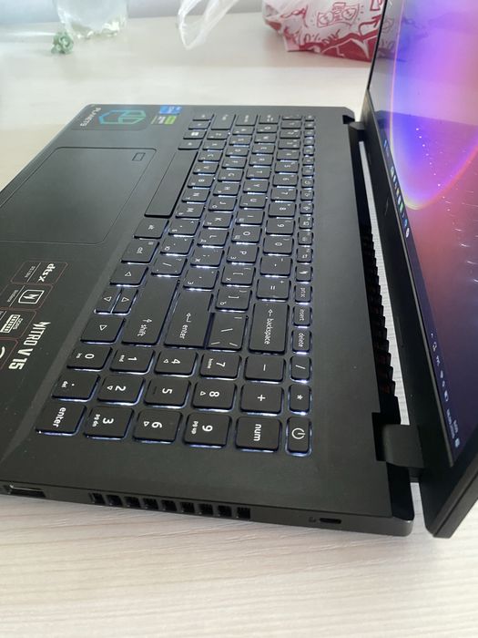 Ноутбук Acer Nitro V15 — RTX 4050 / Intel Core i5 / 144 Гц