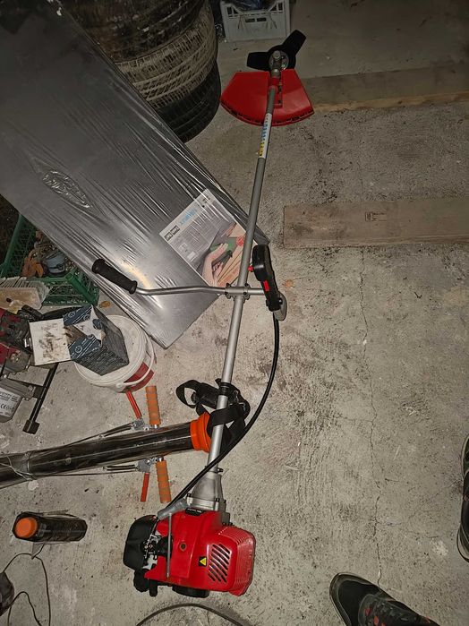 Тример за трева като нов