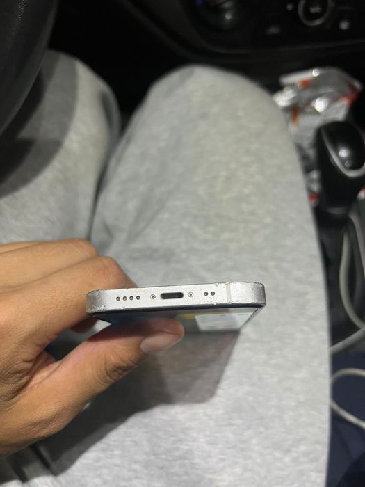 Iphone 12 mini продается