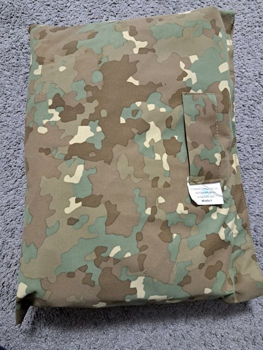 Costum intemperii mărimea  48 talia 2