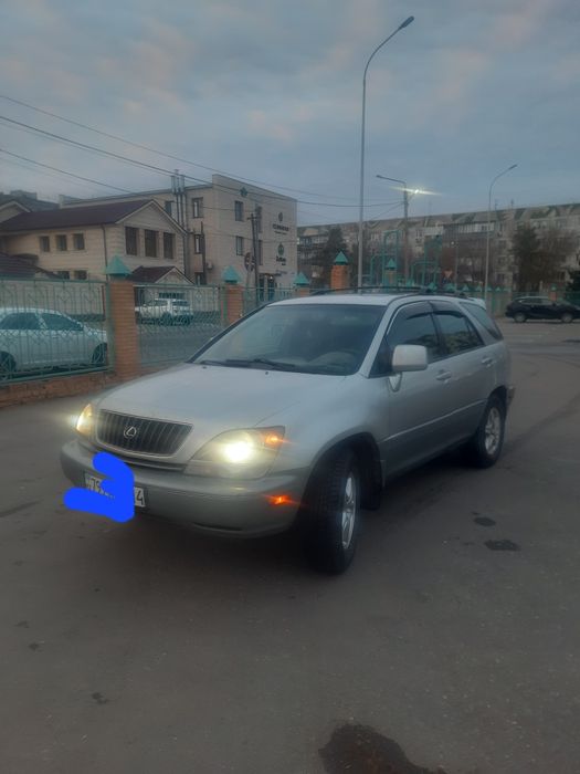 Продам лексус рх 300