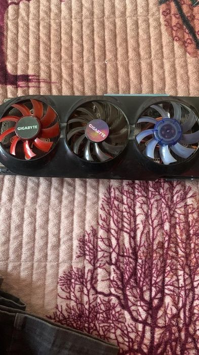 Видеокарта radion r9 280x