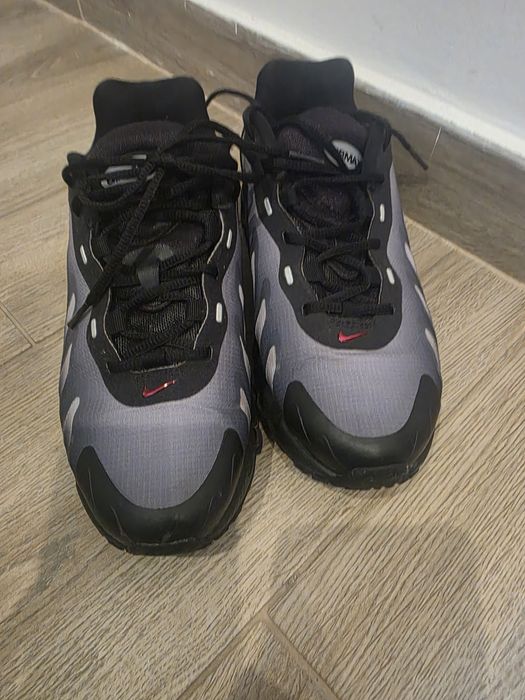 Adidasi nike air max