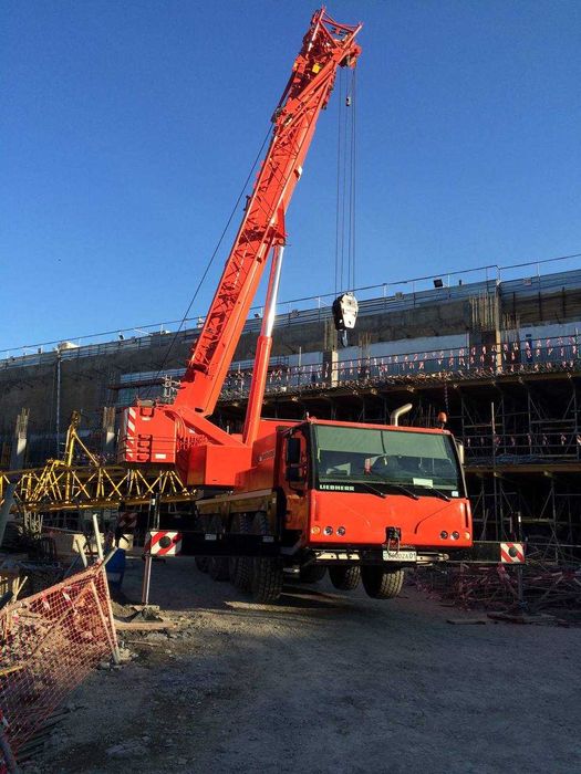 Автокран  70 тонн