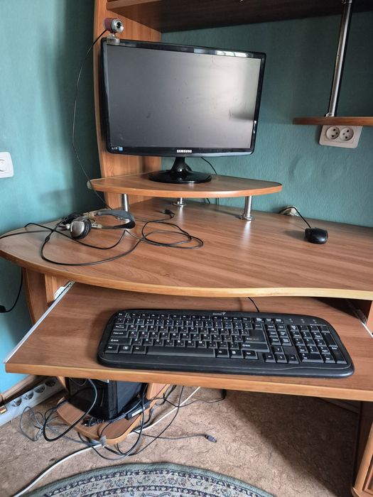 Продам рабочий компьютер