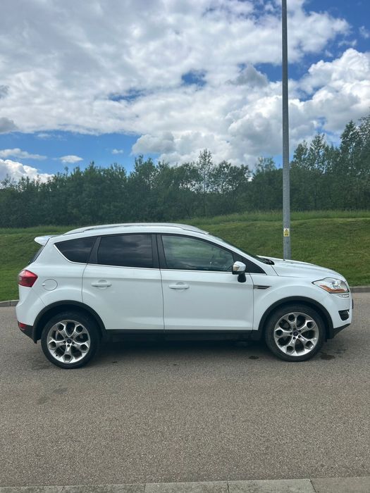Vând Ford Kuga 4x4 , 2012 !!!