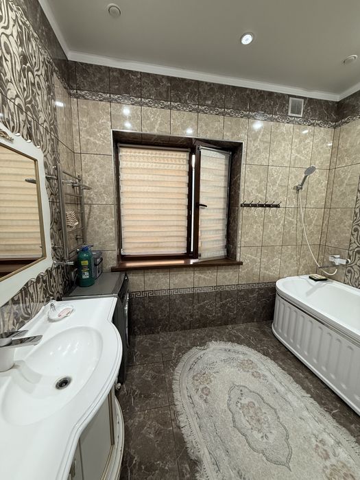 Продам дом с жженного кирпича