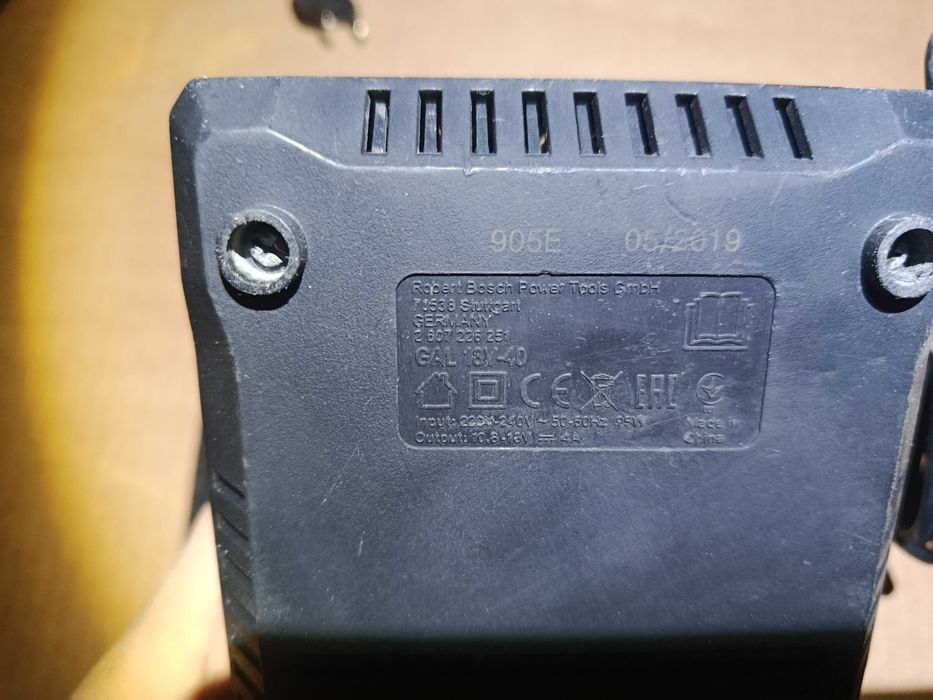 BOSCH GAL1840CV GAL1880CV charger incarcator sursa baterie 14.4V 18V