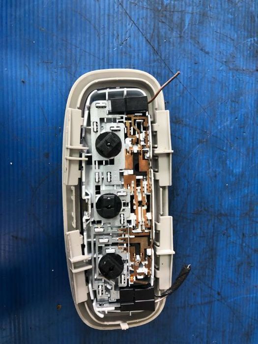 plafon lumini fata  ford mondeo mk4 2009