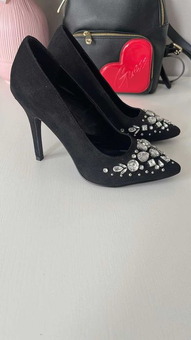 Маркови дамски обувки на висок ток New Look 37