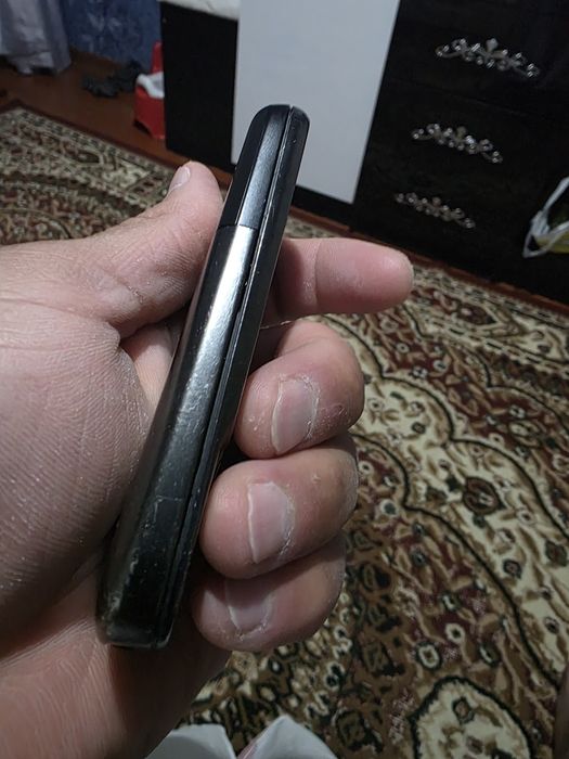 Nokia 6303 i sotiladi holati zoʻr aybi yoʻq