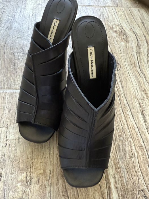 Обувки чехли на Calvin Klein