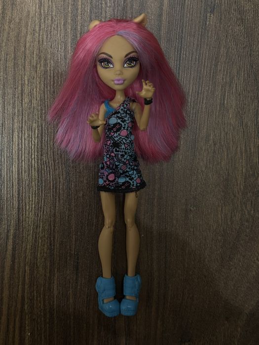 Кукла монстр хай