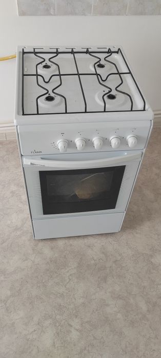 Продам Газовую Плиту