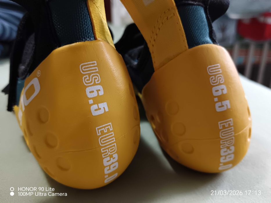 Încălțăminte cățărare