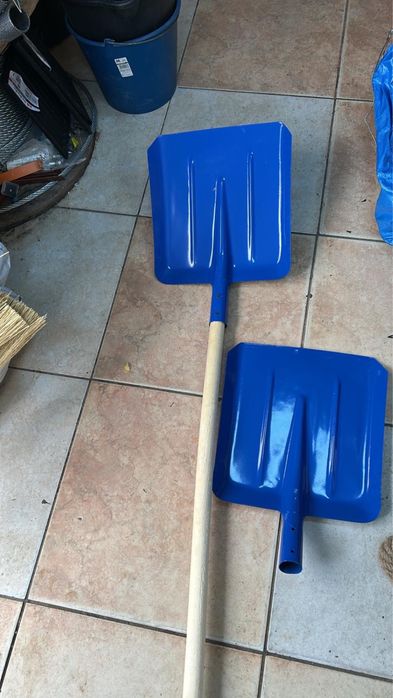Lopata de zapada de calitate | Metal / Plastic