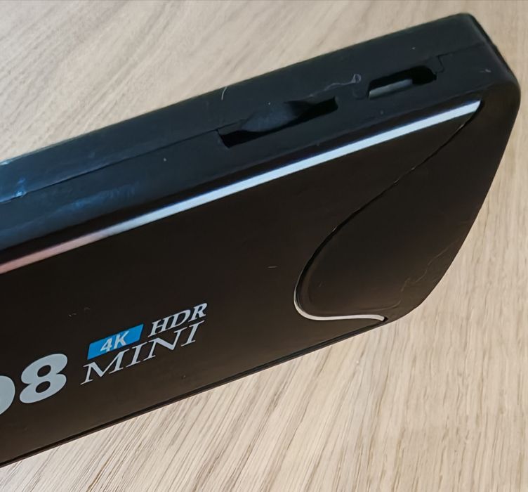 T98 Mini TV Stick