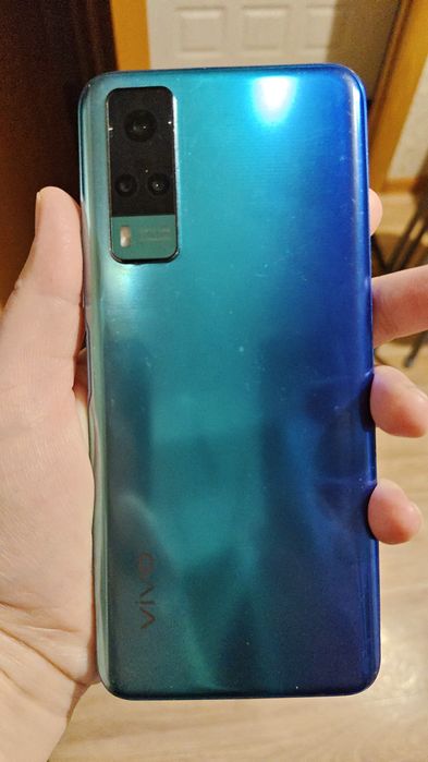 Продаю телефон.  Vivo y31  б /у