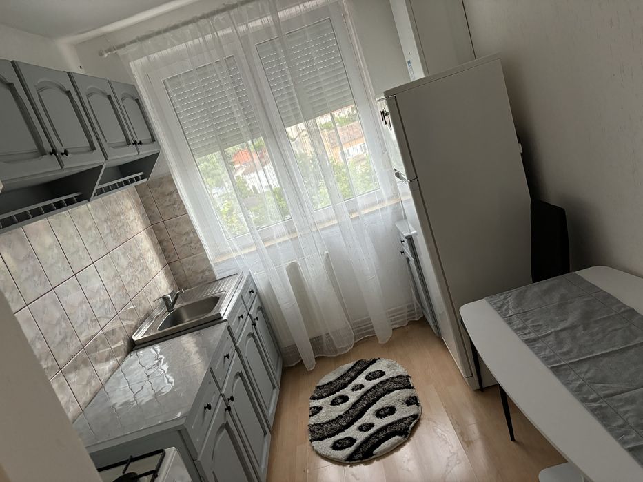 Ofer spre inchiriere