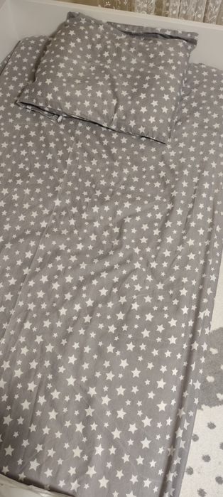 Комплект чаршаф с ластик и калъфка