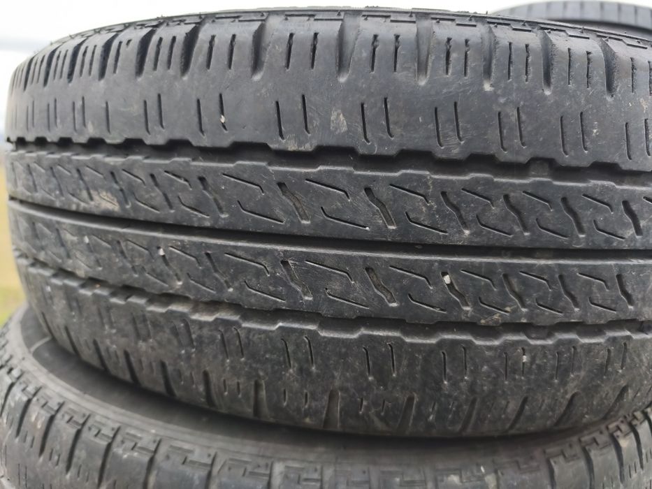 Set 4 anvelope 195 60 16C Vara