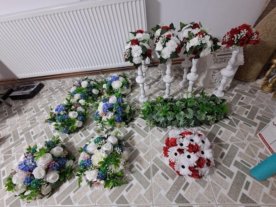 Aranjamente florale de VÂNZARE