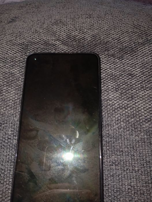 продаю телефон oppo