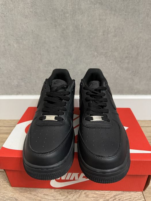 Продам обувь 43/44 размер