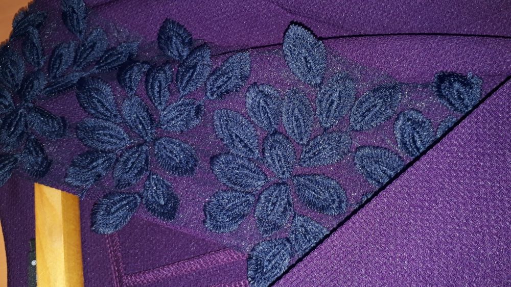 Женское платье футляр