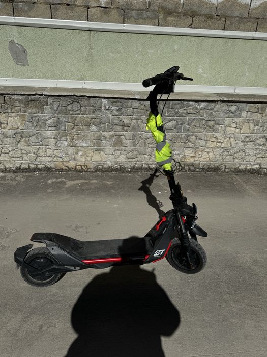 E-scoter Ninebot ZT3 pro