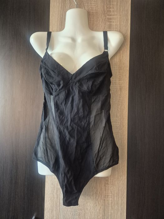 Sutiene I.D. Sarrieri