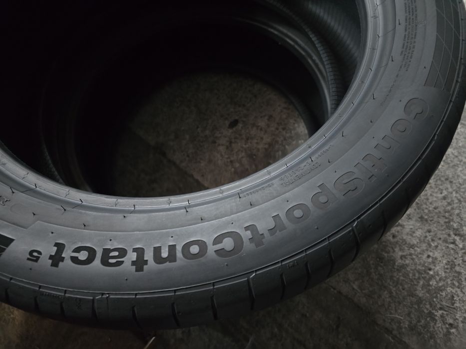Continental 235/50 R19 99V vară