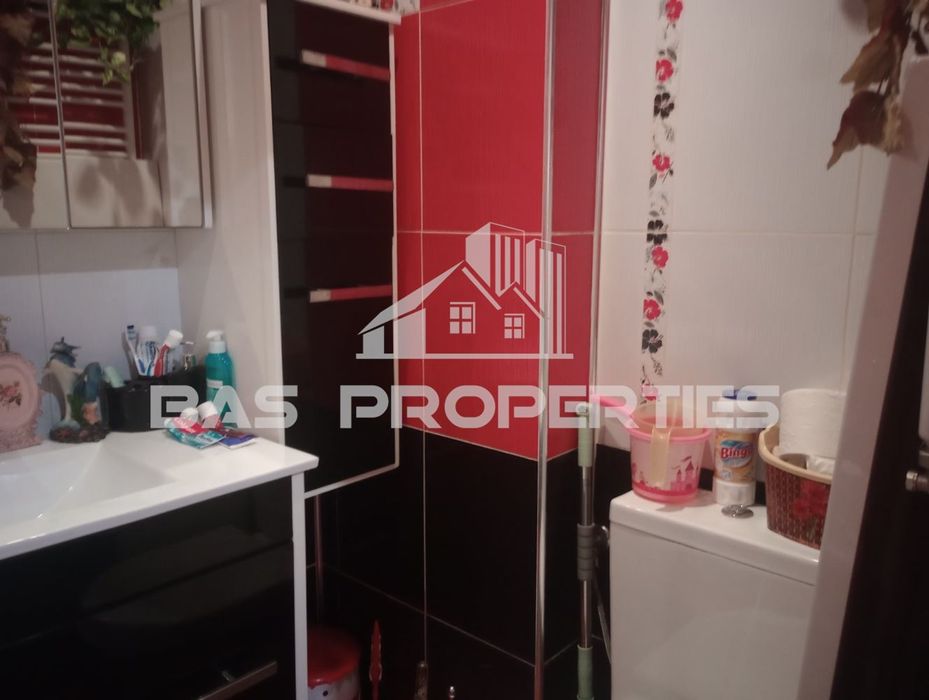 Дава се под наем Двустаен апартамент в София, Център - 65 кв.м за 790.5 € - Снимка #12