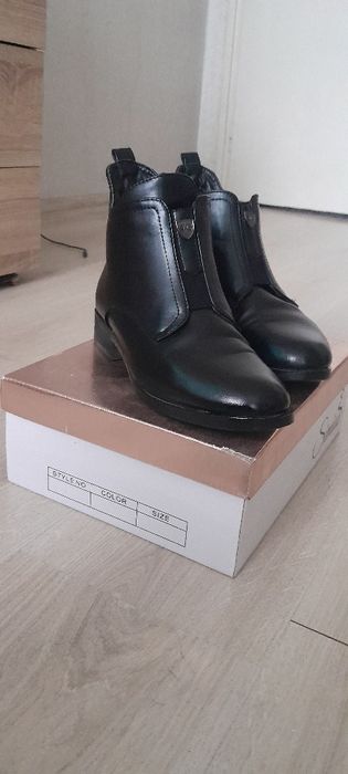 Дамски боти /38номер
