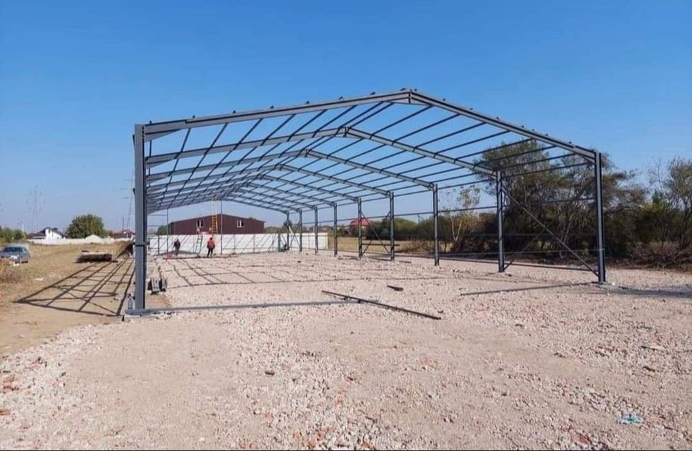 Vand hala metalica demontabila pe suruburi lucram fara avans