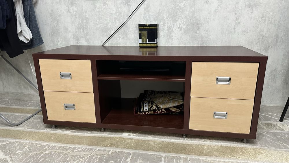 Тумба из дерева прочная