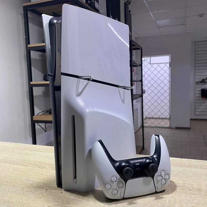 СВ47\Игровая приставка Sony PlayStation 5 SLIM 1 Tb\SK155570