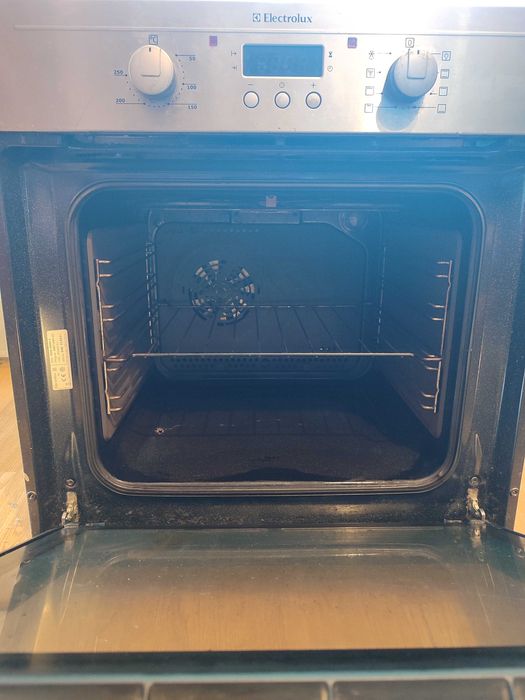 Печка за вграждане Електролукс