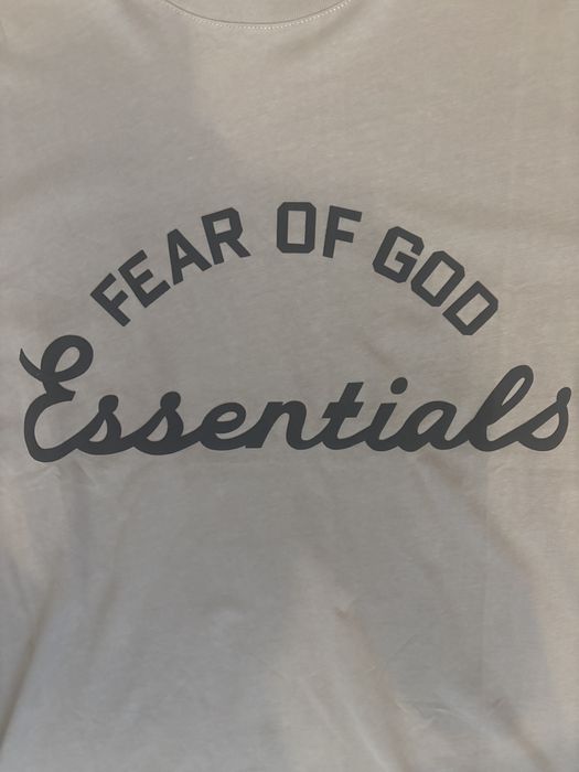 Tricou Essentials