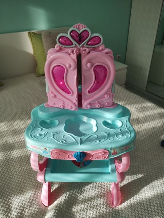 Детска тоалетка за игра