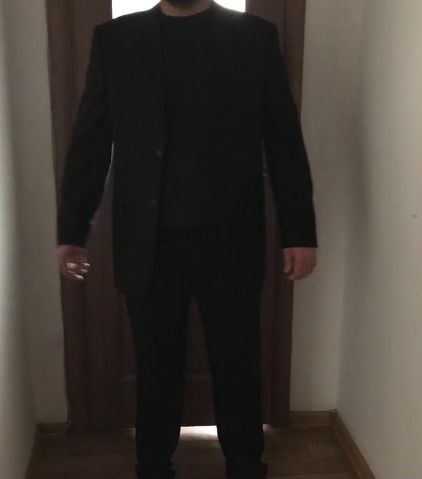 Продам костюм  Италия