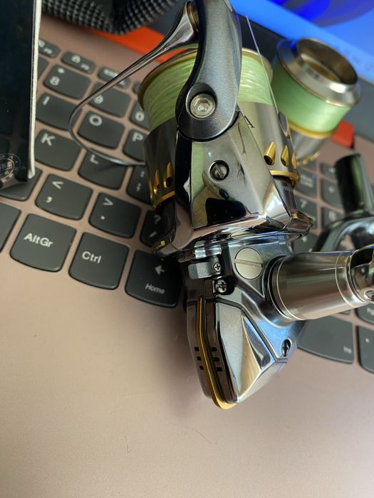 Vand mulineta Shimano Stella