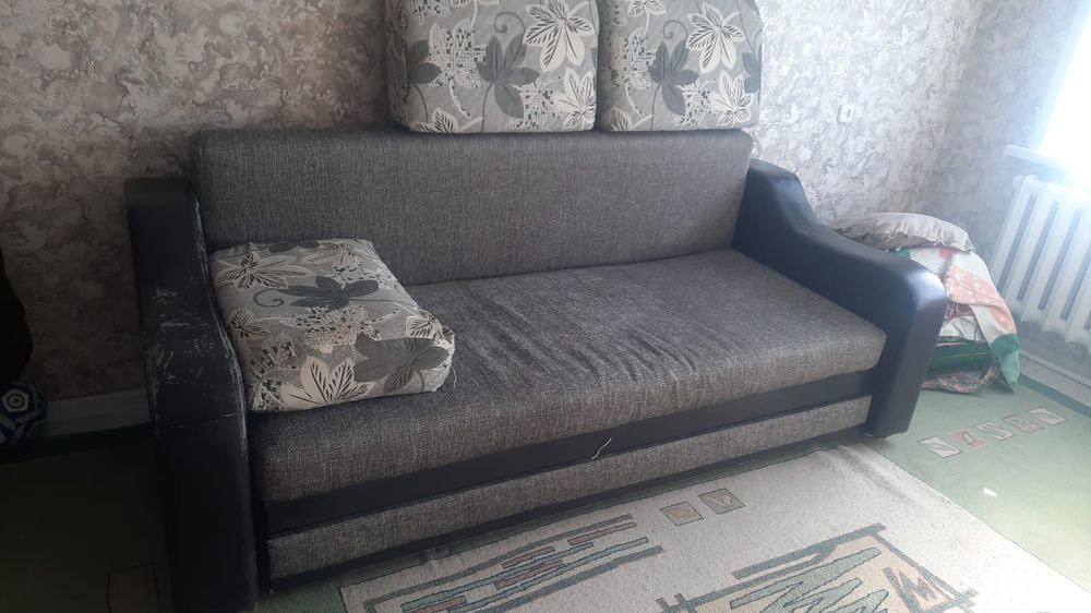 Продаю диван за 10 тысяч
