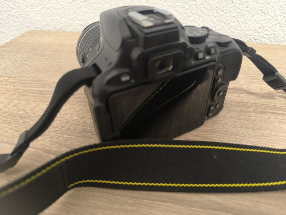 Nikon D5600 Перфектен!