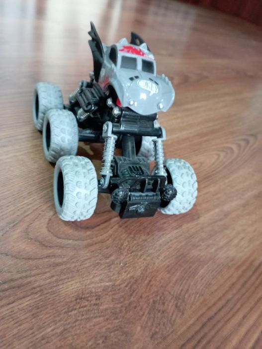 Игрушка, машинка