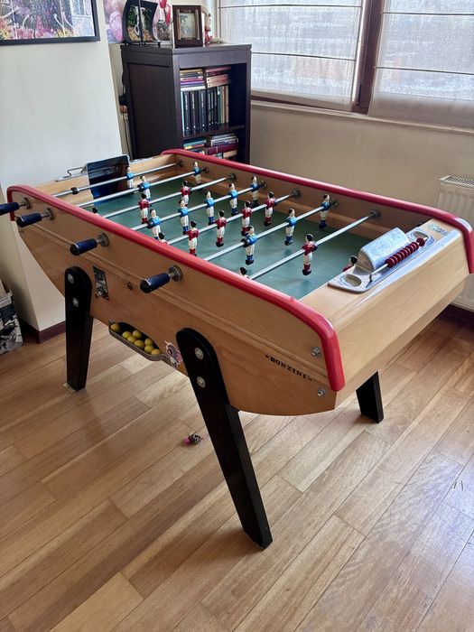 Vând masă de fotbal profesionala Bonzini B60