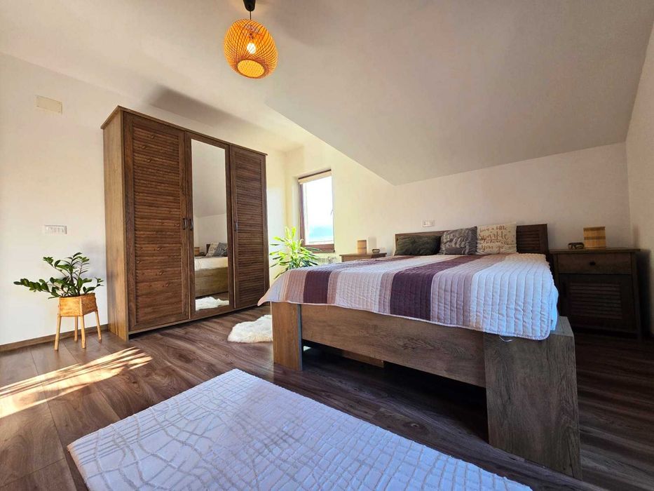 Casă 140 mp, 3 dormitoare, vedere pădure – Bucium, Iași