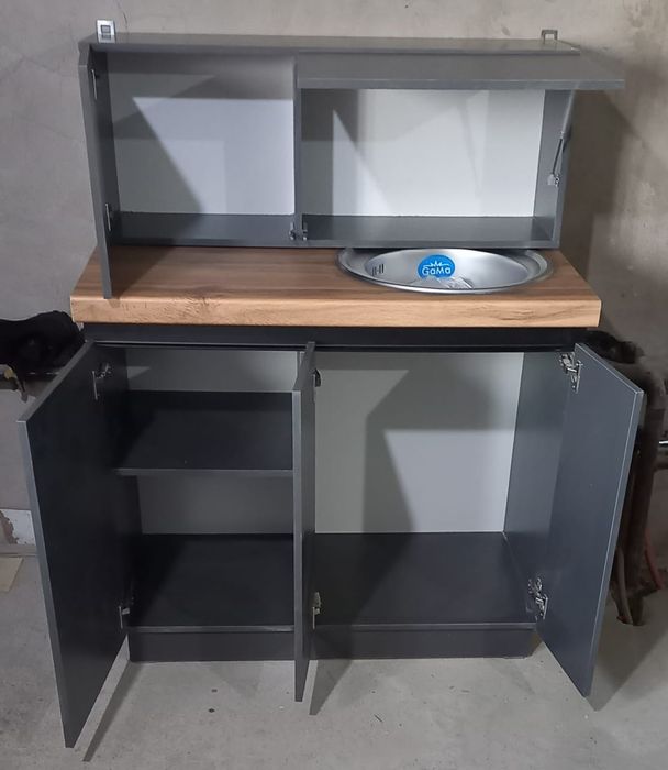 Кухонный гарнитур.